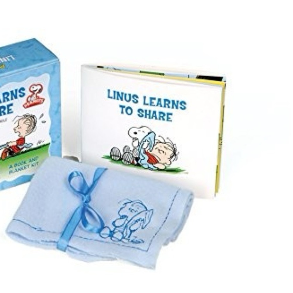 Peanuts Linus Learns to Share Blanket & Book Set